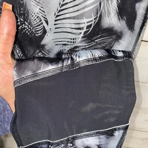 Everlast Leggings Size L - Picture 4 of 6